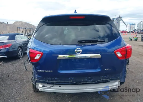 2020 Nissan Pathfinder S 4Wd z USA, uszkodzony, nr VIN 5N1DR2AM4LC630901